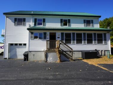 Lakefront Vacation Rental with Boat Dock